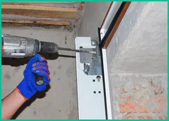 Eagle Garage Door Manhasset, NY 516-252-3719 - door-install-cont-template-18-Gr-15m