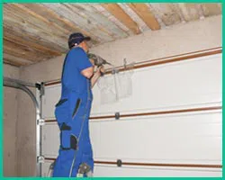 Eagle Garage Door Manhasset, NY 516-252-3719 - door-install-sidebar